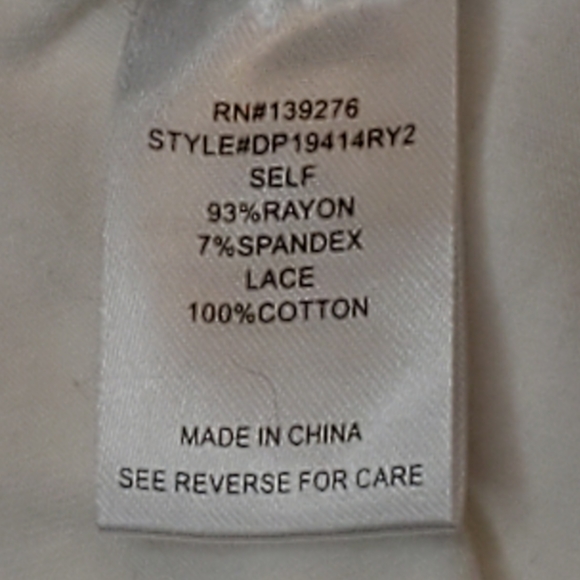 Daniel Rainn White lacey Top - Picture 8 of 9